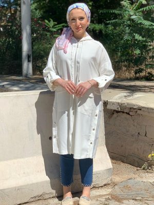 Ekru Kapişonlu Oversıze Kap Ekru Kapişonlu Oversıze Kap