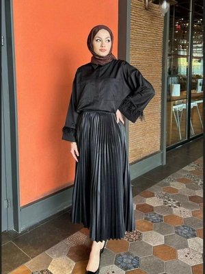 Piliseli Beli Lastikli Etek