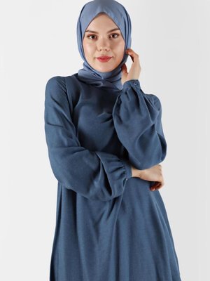 Kurdele Detaylı Arkadan Fermuarlı Tunik