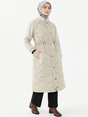 Bej Kapitone Örme Mixli Beli Ayarlanabilir Kaban