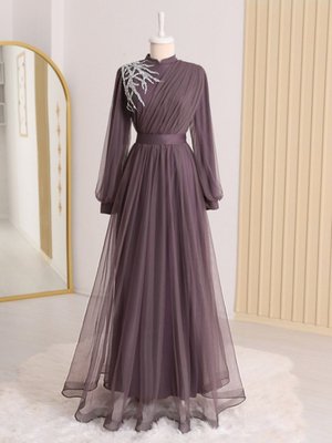 Önü Taş Detaylı Drapeli Kemerli Tül Abiye Elbise Önü Taş Detaylı Drapeli Kemerli Tül Abiye Elbise