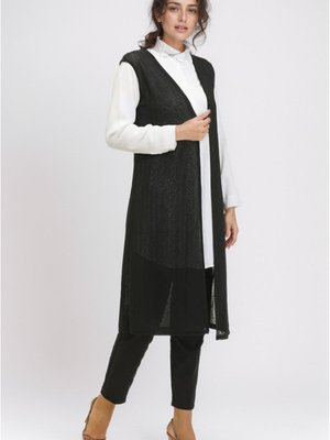 Sade Uzun Dökümlü Yelek