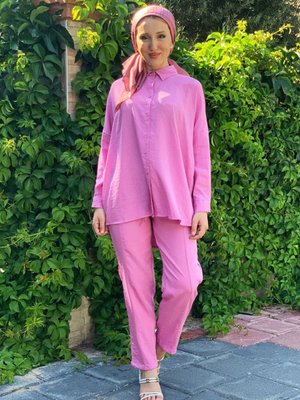 Pembe Düşükkol Gömlekli Takım Pembe Düşükkol Gömlekli Takım