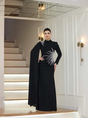 Bel Ve Omuz Detaylı Güneş Abiye Elbise