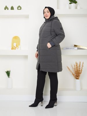 Büyük Beden Kışlık Kaban Su İtici Kumaş Elyaf Dolgulu Büyük Beden Kışlık Kaban Su İtici Kumaş Elyaf Dolgulu