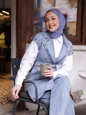 Omzu Taşlı Kot Yelek Mavi Omzu Taşlı Kot Yelek Mavi