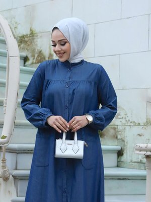 Cep Detaylı Koyu Kot Elbise