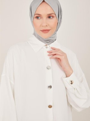 Önü Metal Düğmeli Gömlek Ekru