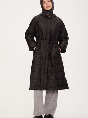 Seyyar Kapişonlu Kaban Siyah