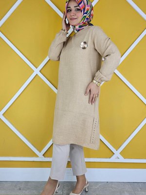 Kadın Broş Ve Etek Ucu Taş Detaylı Tesettür Tunik