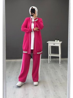 Camelya Üçlü Eşofman Takımı Camelya Üçlü Eşofman Takımı