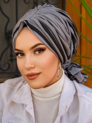 Siyah Gri Tokalı Bone