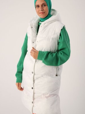 Ekru Geometrik Dikişli Şişme Yelek