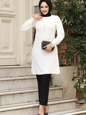 Kolu Dantel Detaylı Kolyeli Tunik