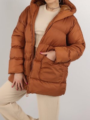 Kapüşonlu,çift Cepli Oversize Elyaf Dolgulu Şişme Mont Kapüşonlu,çift Cepli Oversize Elyaf Dolgulu Şişme Mont