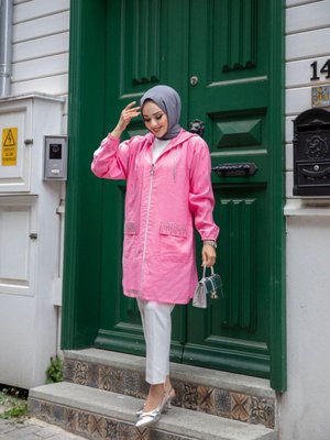 Zımba Detaylı Mevsimlik Hırka