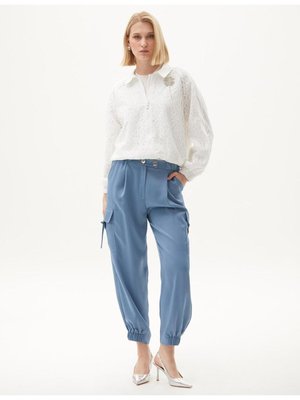 Paçası Lastikli Düğme Detaylı Saten Pantolon Taç Mavisi