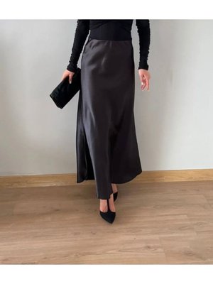 Bol Kesim Saten Etek Siyah