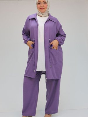 Leylak Büyük Beden Önden Taş Detaylı Pantolonlu Takım Leylak Büyük Beden Önden Taş Detaylı Pantolonlu Takım