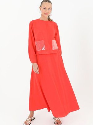 Açık Kırmızı Pul Detaylı Etekli Takım Açık Kırmızı Pul Detaylı Etekli Takım