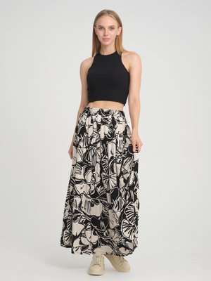 Siyah Beyaz Desenli Cepli Beli Lastikli Pileli Uzun Etek Siyah Beyaz Desenli Cepli Beli Lastikli Pileli Uzun Etek