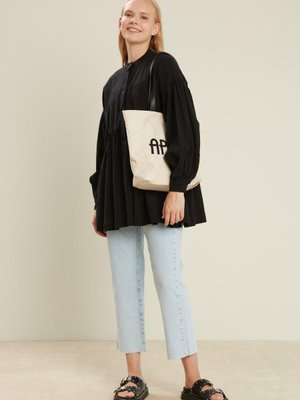 Straıght Denim Pantolon Buz Mavi Straıght Denim Pantolon Buz Mavi