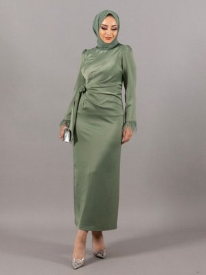 Kol Saçaklı Saten Abiye Elbise Çağla Yeşili