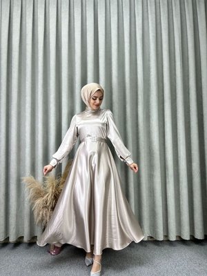 Omuzları Büzgülü Prenses Abiye Elbise