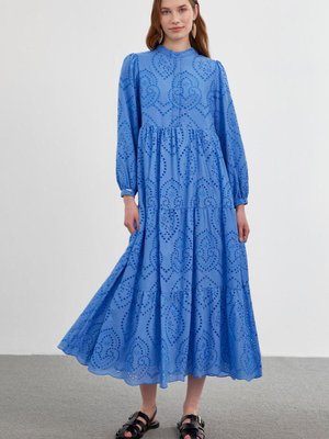 Hakim Yaka Desenli Uzun Mavi Elbise E