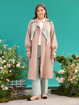 Latte Büyük Beden Kolları Bağlama Detaylı Trençkot