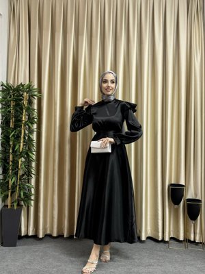 Siyah Dora Saten Abiye Elbise