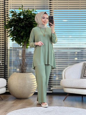 Harika Sandy En Güzel Renkleriyle Pantolonlu Takımımız