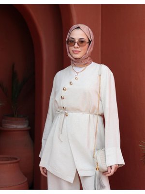Natürel Gold Düğmeli Keten Takım