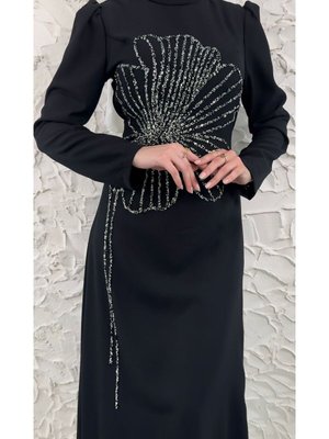 Dekoratif Simli Çiçek İşlemeli Abiye Elbise Siyah