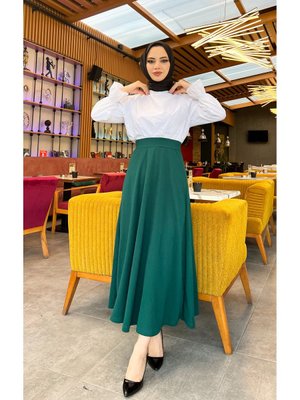 Maxi Boy Beden Arası (s M L Xl)altı Dikişli Dört Mevsim Skuba Krep Etek Zümrüt Yeşili Maxi Boy Beden Arası (s M L Xl)altı Dikişli Dört Mevsim Skuba Krep Etek Zümrüt Yeşili