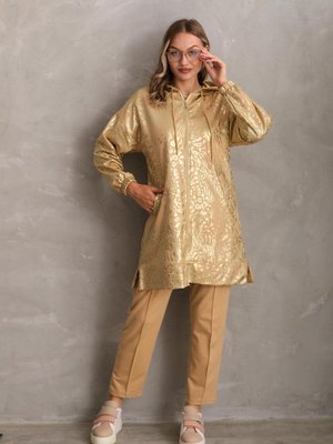 Vizon Trençkot Dijital Sedef Baskı Motifli Takım Vizon Trençkot Dijital Sedef Baskı Motifli Takım