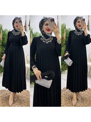 Siyah Piliseli Kemerli Tesettür Elbise