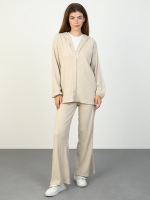 Taş Rengi Özel Kumaşlı Takım