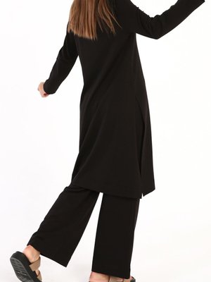Siyah Yırtmaçlı Pamuklu Basic Pantolonlu Takım