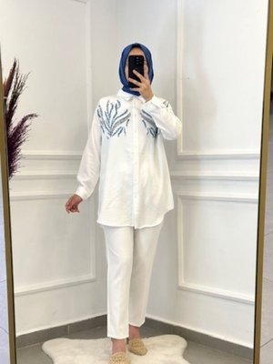 Pul İşlemeli Yazlık Gömlek Beyaz Pul İşlemeli Yazlık Gömlek Beyaz