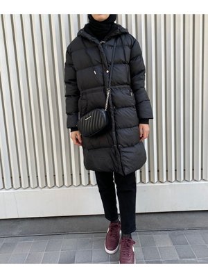 Siyah Kısa Şişme Mont