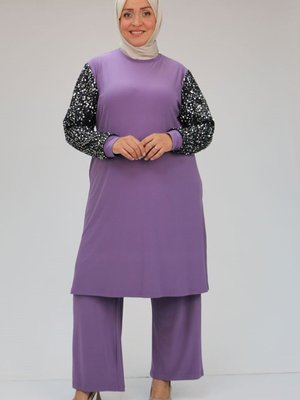 Lila Büyük Beden Pul Payet Kollu Pantolonlu Takım Lila Büyük Beden Pul Payet Kollu Pantolonlu Takım