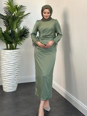 Kol Saçaklı Saten Abiye Elbise Mint Kol Saçaklı Saten Abiye Elbise Mint