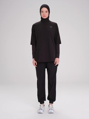 Active Uzun Kollu Yakası Fermuarlı Siyah Antrenman Tişörtü Act