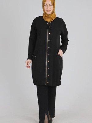 Siyah Büyük Beden Tensel Kumaş Çıtçıtlı Kap Siyah Büyük Beden Tensel Kumaş Çıtçıtlı Kap