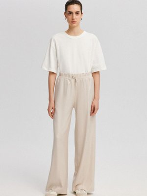 Beli Lastikli Bol Paça Pantolon Beli Lastikli Bol Paça Pantolon