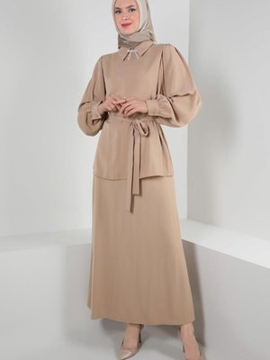 Fiyonk Detaylı Balon Kol Etekli Takım Fiyonk Detaylı Balon Kol Etekli Takım