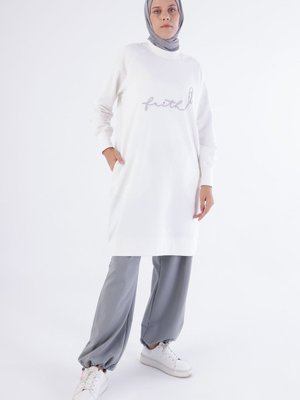 Beyaz Faith Yazılı Nakışlı Sweat Tunik