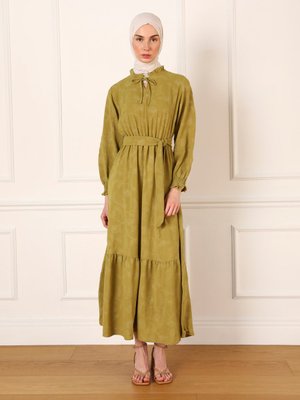 Yağ Yeşili Aerobin Brode Nakış Detayıl Şık Elbise
