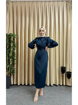 Önü Dagaje Detaylı Tesettür Abiye Elbise Önü Dagaje Detaylı Tesettür Abiye Elbise
